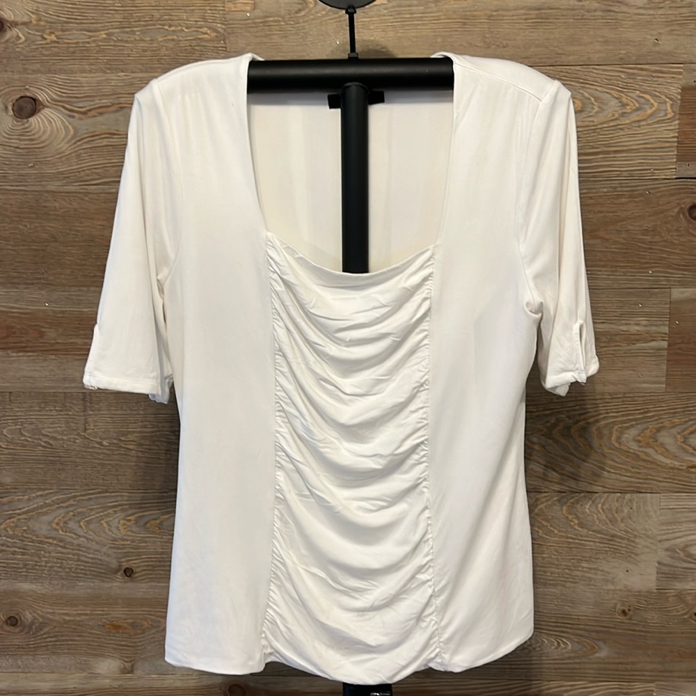White House Black Market shirt sleeve knit top. White. Large